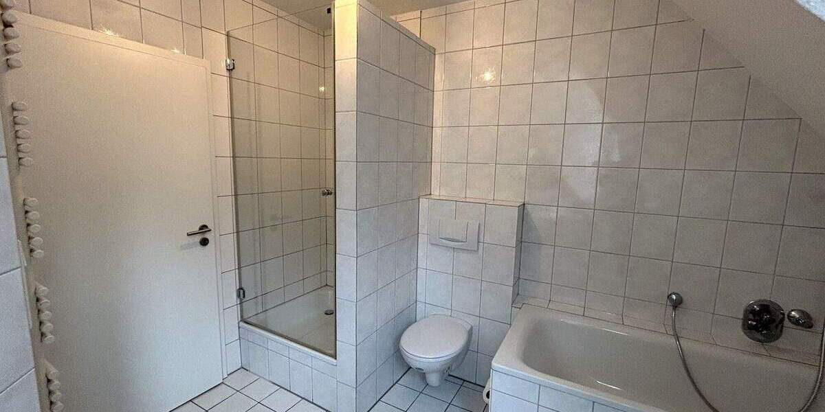 Einfamilienhaus Münster / Hiltrup Hiltrup - 9 Zimmer, 251 m&sup2;, 860.000&euro; | Angebot:25736138