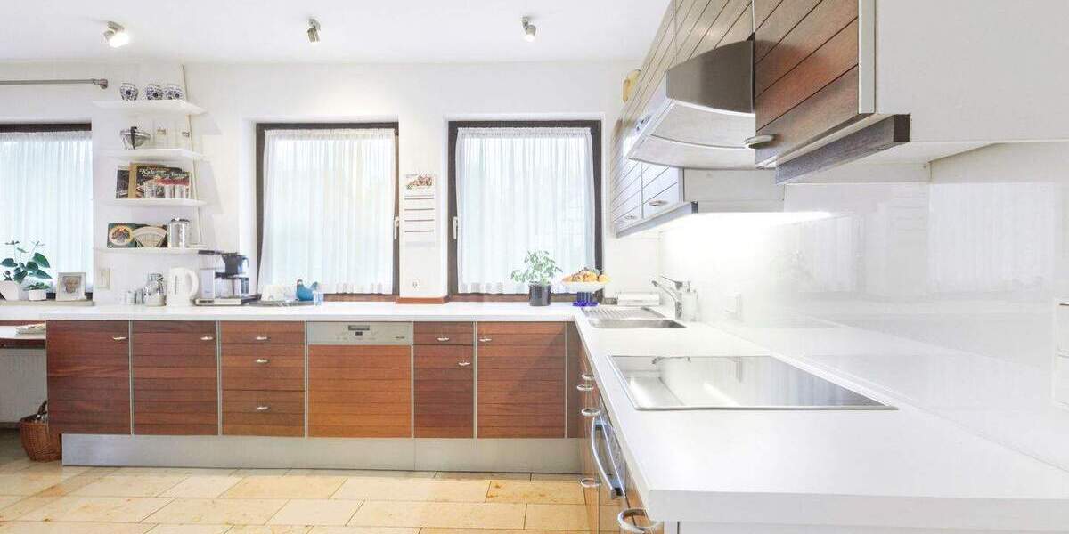 Einfamilienhaus Lengerich - 7 Zimmer, 200 m&sup2;, 850.000&euro; | Angebot:25779476