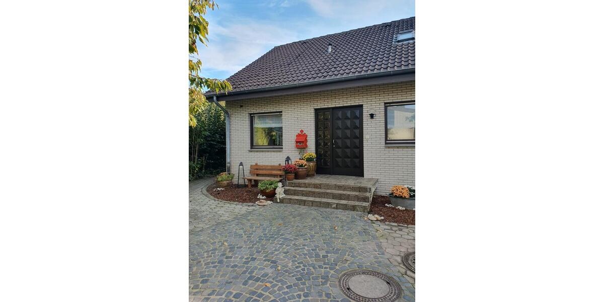 Einfamilienhaus Münster Gievenbeck - 10 Zimmer, 267 m&sup2;, 895.000&euro; | Angebot:26068402