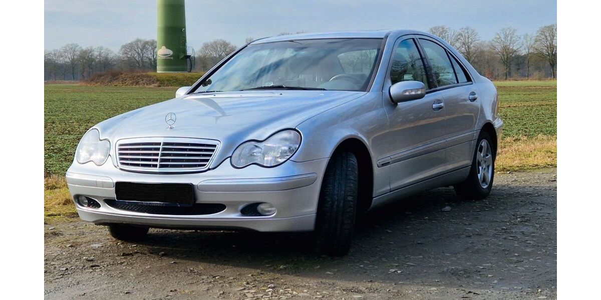 Mercedes-Benz C 180 128.382 km 4.490 &euro; Ostbevern 48346