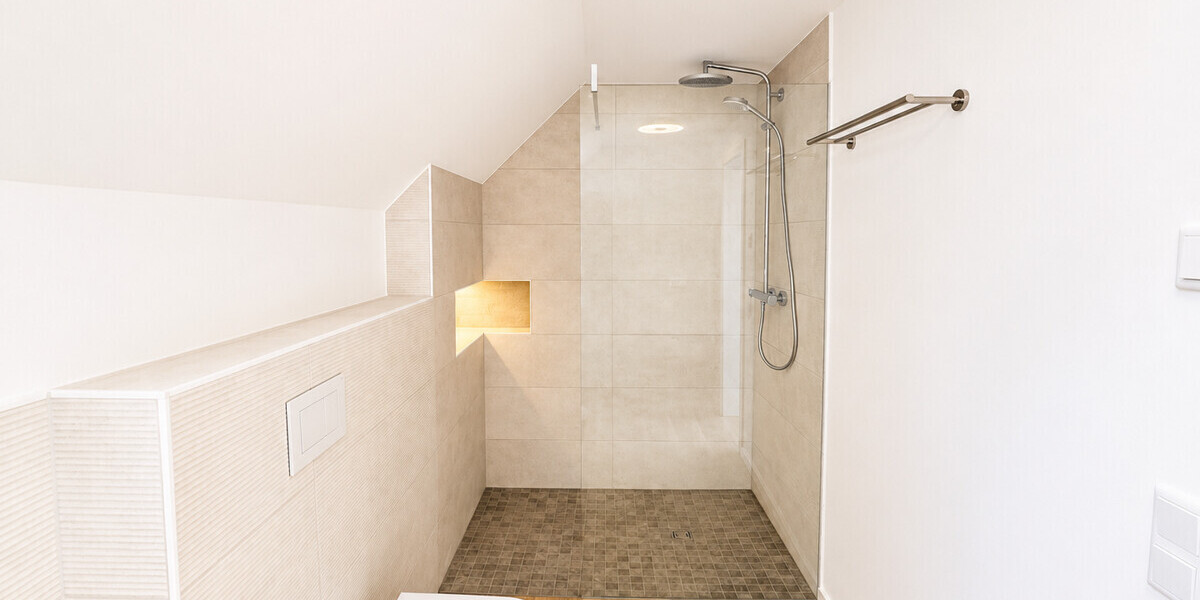 Exklusiver Erstbezug einer hochwertig kernsanierten Maisonettewohnung mit Privatteich & Terrasse - Maisonettenwohnung Münster / Albachten Albachten | Angebot:26621542