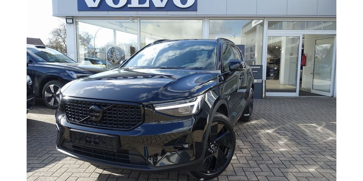 Volvo XC40 12.400 km 40.900 &euro; Warendorf 48231