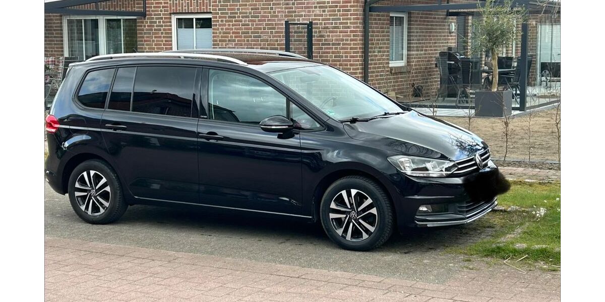 VW Touran 62.000 km 19.524 &euro; Rosendahl 48720