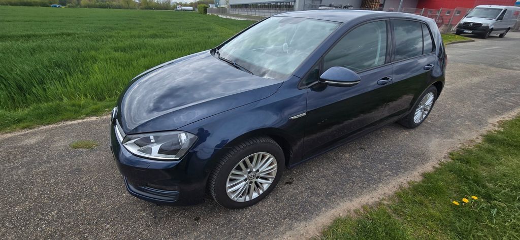 VW Golf 123.000 km 9.800 &euro; Nottuln 48301